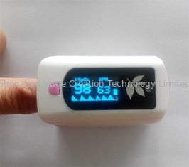 China 3 in 1 SpO2-/PR-/Temp-Fingerspitzen-Pulsoximeter mit LCD-Anzeige fournisseur