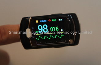 China Fingerspitzen-Pulsoximeter-Sensor mit wieder aufladbaren Li-Batterien fournisseur