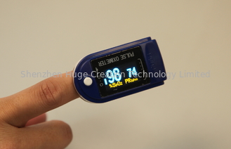 China Bluetooth-Fingerspitzen-Pulsoximeter, Doppel-Farbe-OLED Anzeige fournisseur