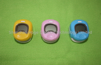 China Farbbildschirm-FDA-gebilligtes Fingerspitzen-Pulsoximeter für Kinder fournisseur