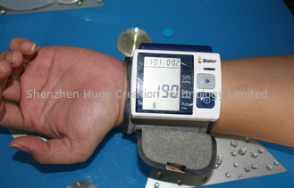 China Krankenhaus-tragbarer Digital-Blutdruck-Monitor für Handgelenk fournisseur