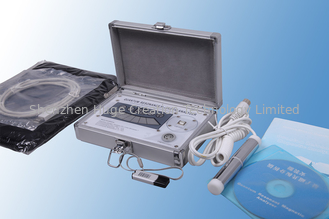 China 38 Vitamin-magnetische Resonanz- Körper-Gesundheits-Maschine Berichte USBs Quantum AH - Q8 fournisseur
