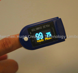 China Gelbe Kinderfinger-Spitzen-Pulsoximeter-Lesungen mit Anzeige SpO2 fournisseur
