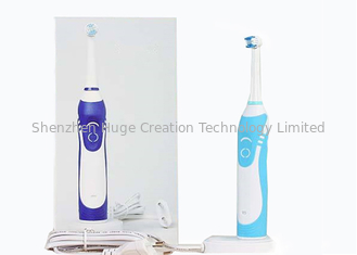China Erwachsener Gebrauchs-wieder aufladbare elektrische Zahnbürste mit einer 2 Minute-Anzeige fournisseur
